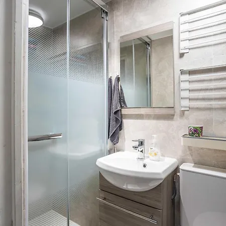 Parismyhome - Air Cond, 2 Showers, 2 Wc