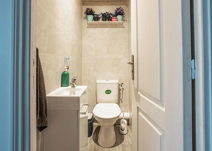 My Home, Gf, Air Cond, 2 Showers, 2 Wc Apartamento